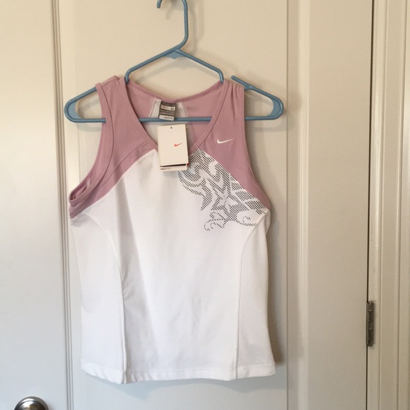 Nike Tops - Nike Dry Fit Workout Top Sz M